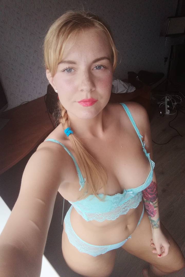 Sandrine 27 